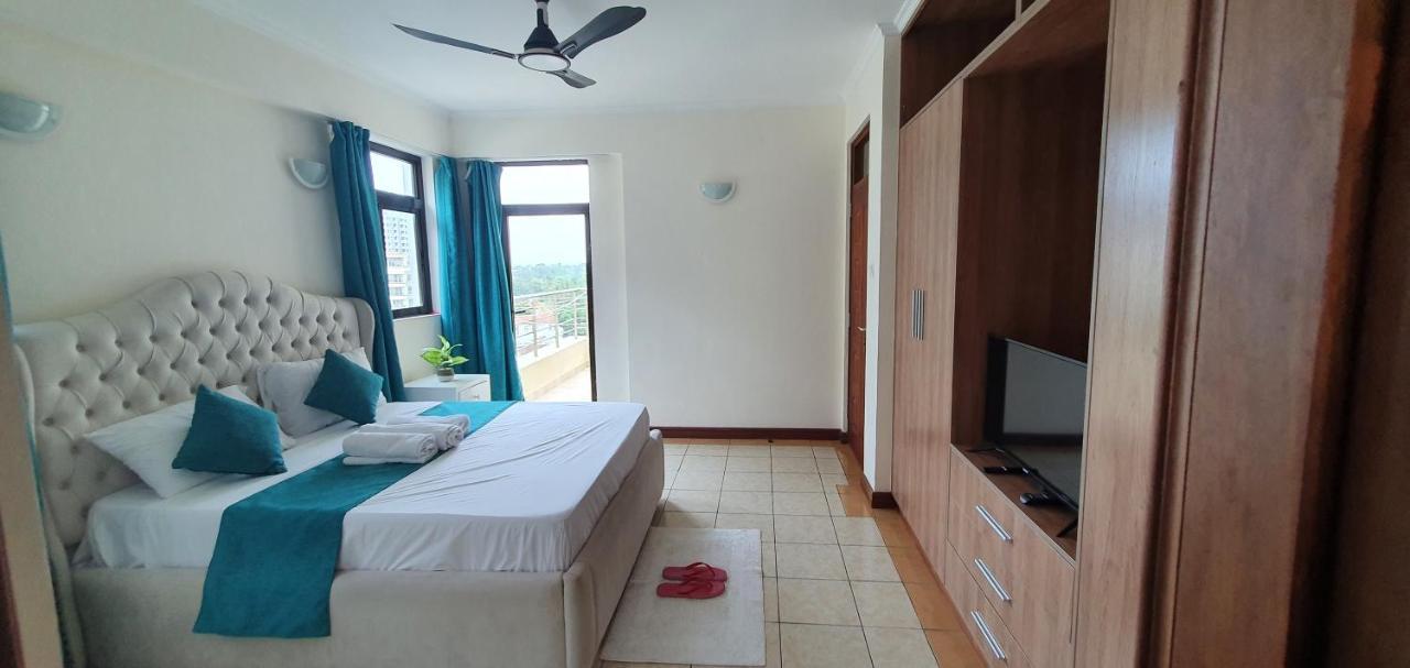 Penthouse Five - The Beautiful 3Br En-Suite Apt Mombasa Exterior photo